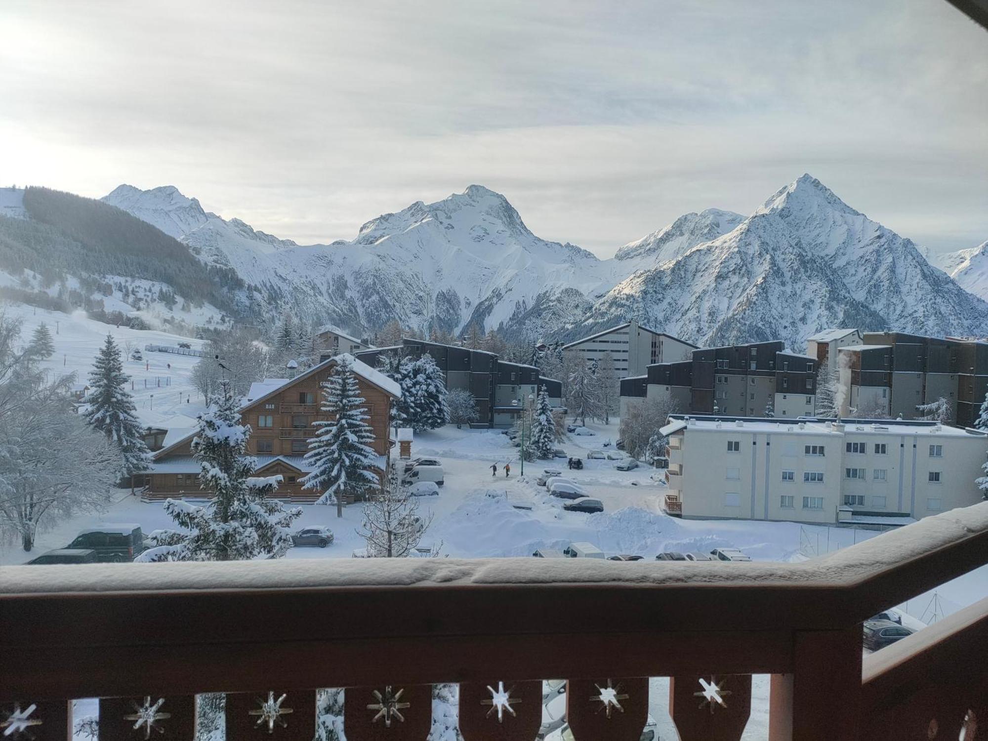 Résidence Plein Sud: Ski-in/ski-out With Mountain Views *